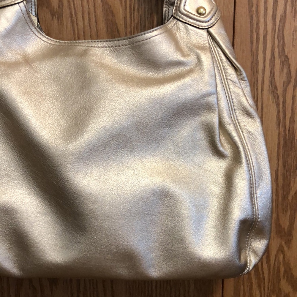 Coach gold patent leather satchel shoulder hand bag N A1082-14336 - Picture 6 of 16